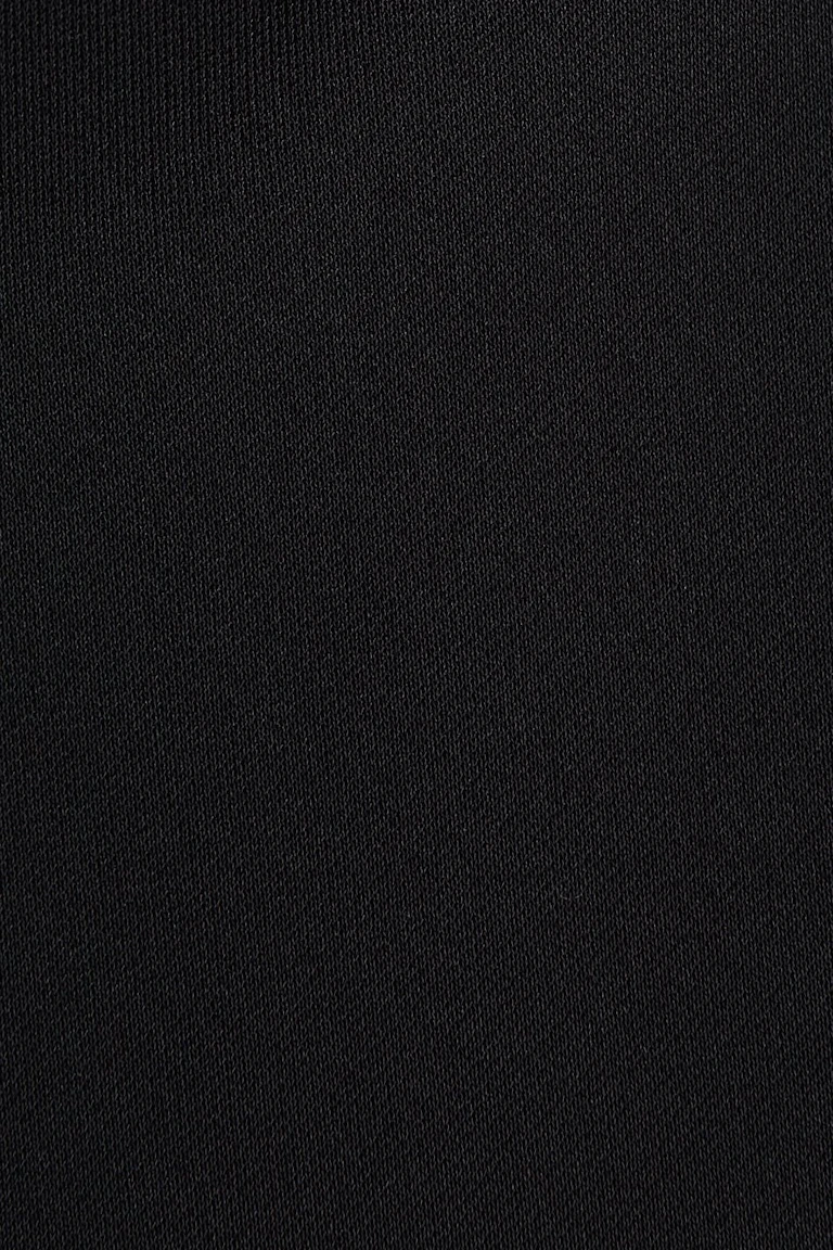 100369000
