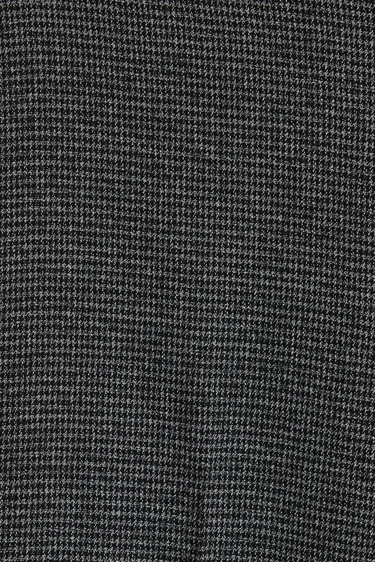 103709040