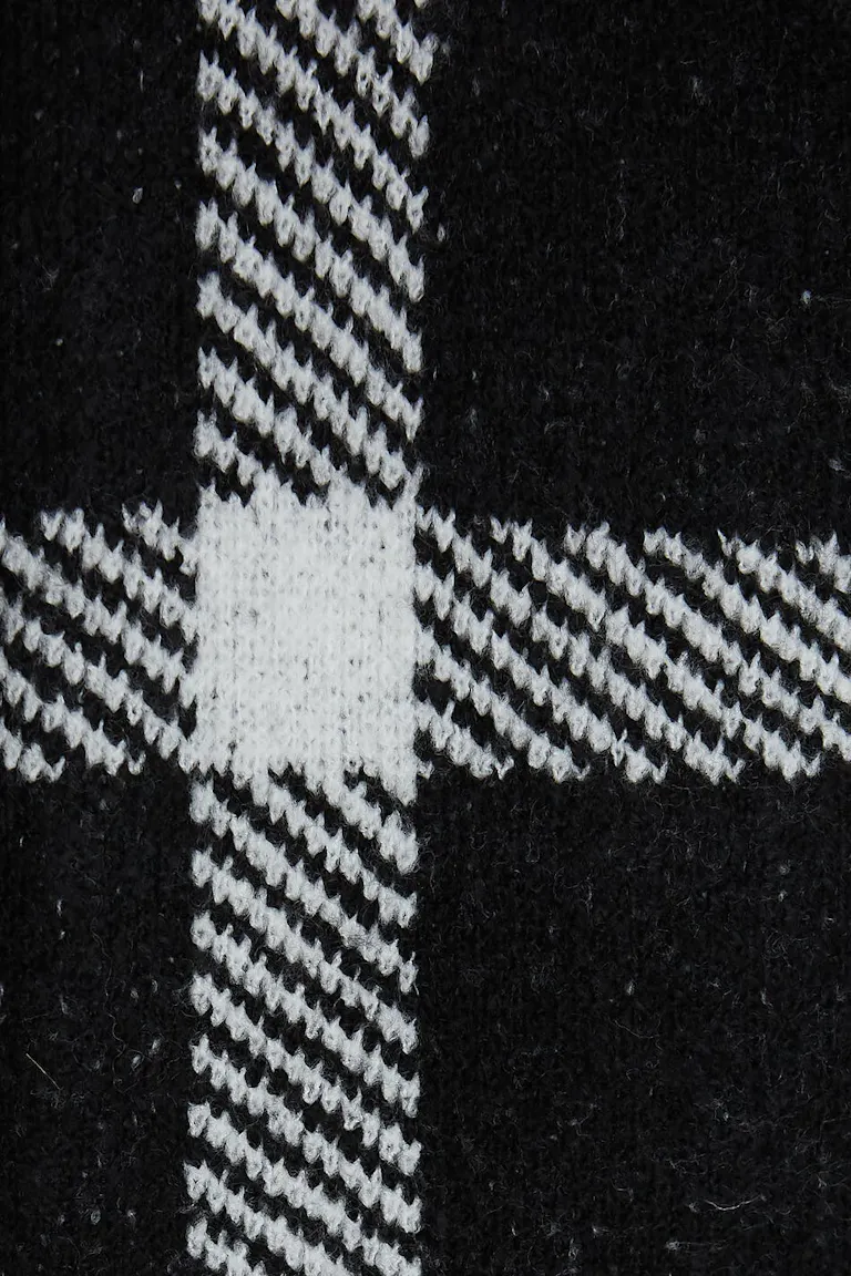 105719050