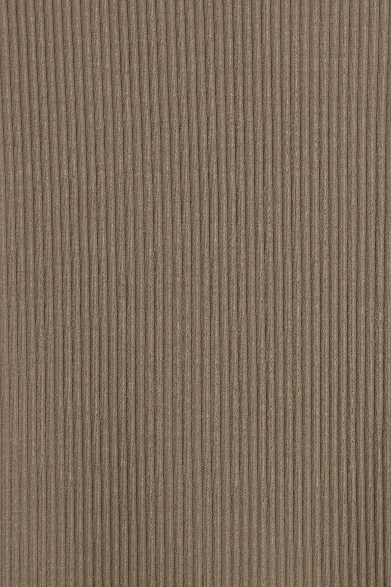 111129096