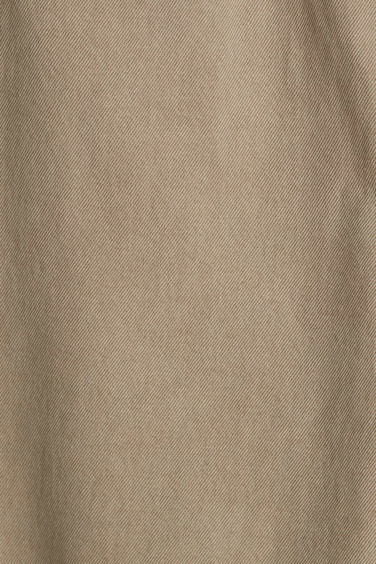 112087028