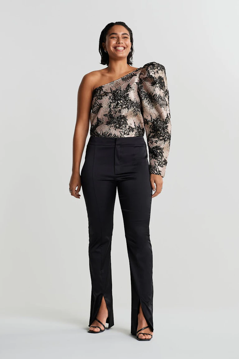 114339000