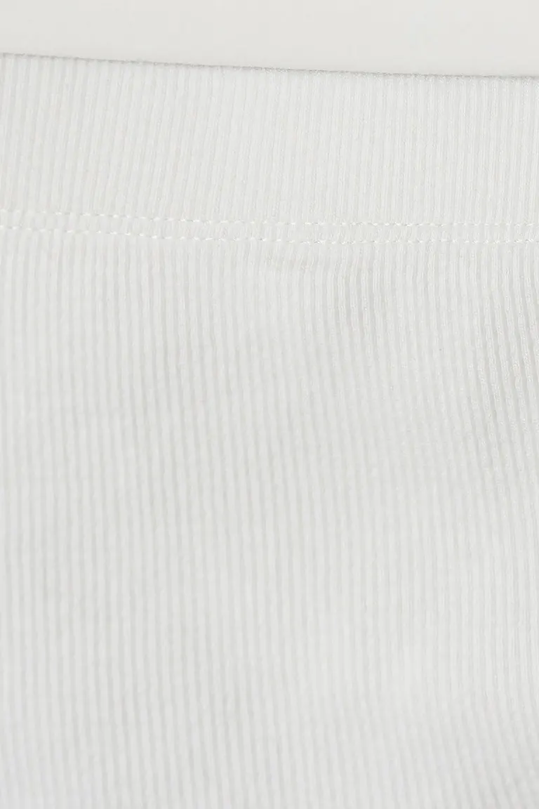 115561000
