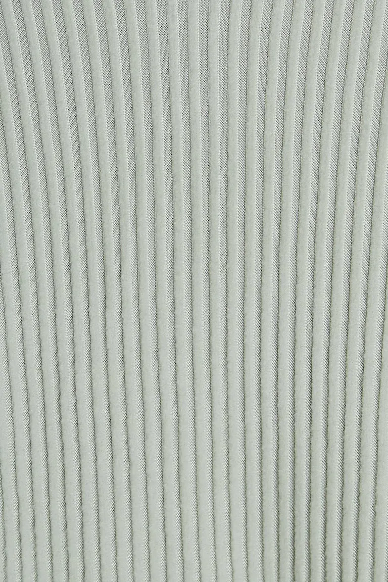 115765187