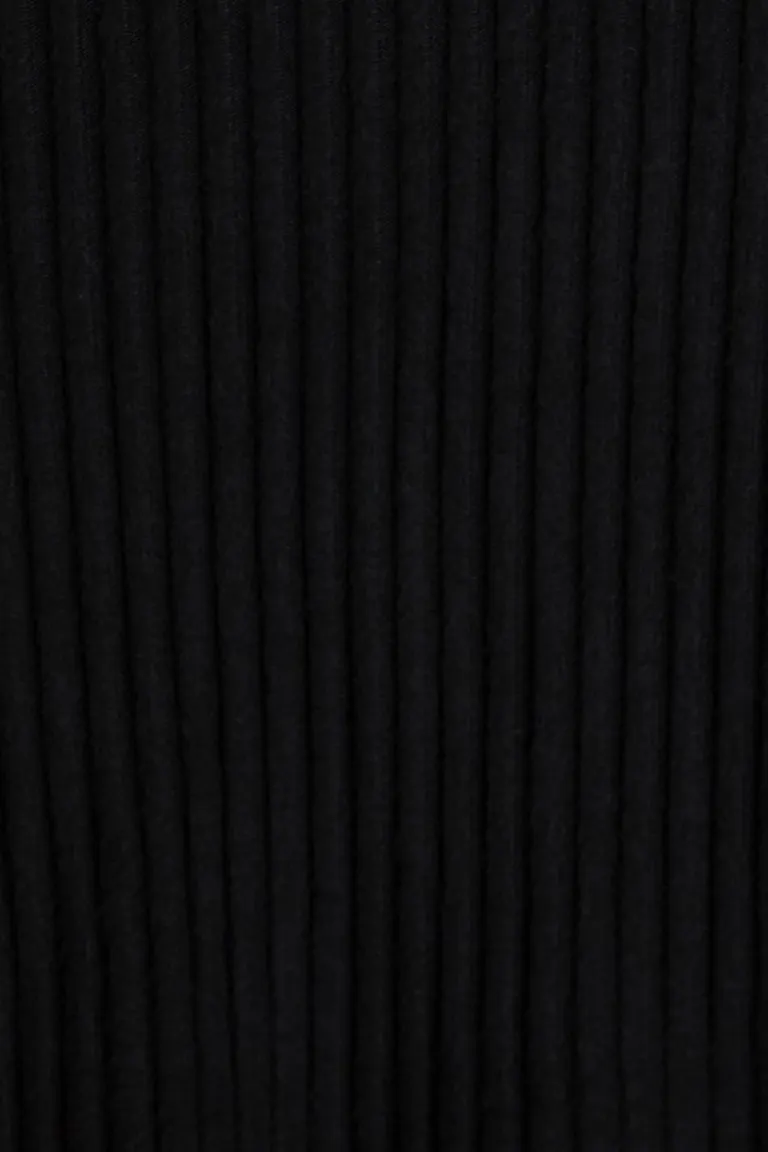 115769000