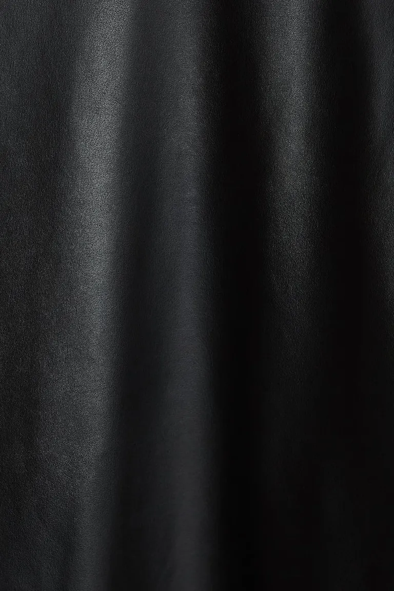 117539000