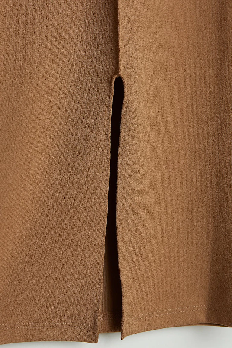 118511447