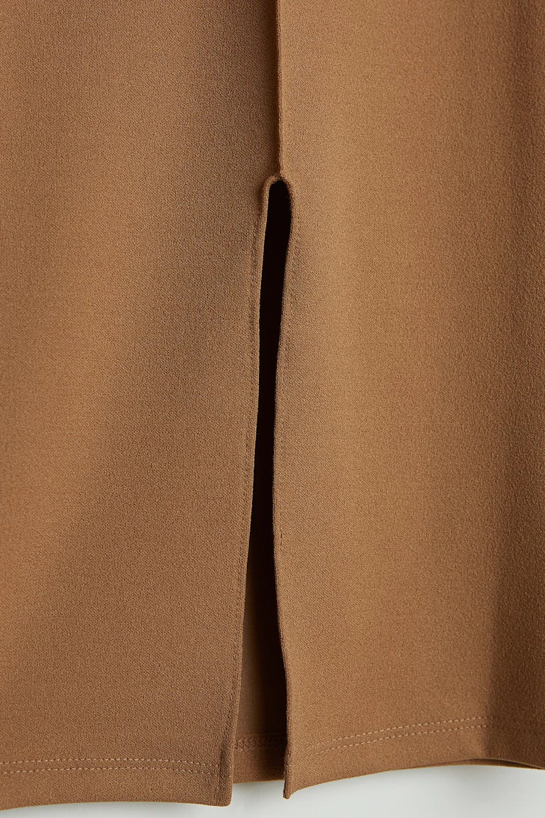 118511447