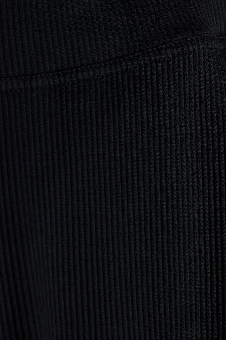 119199000