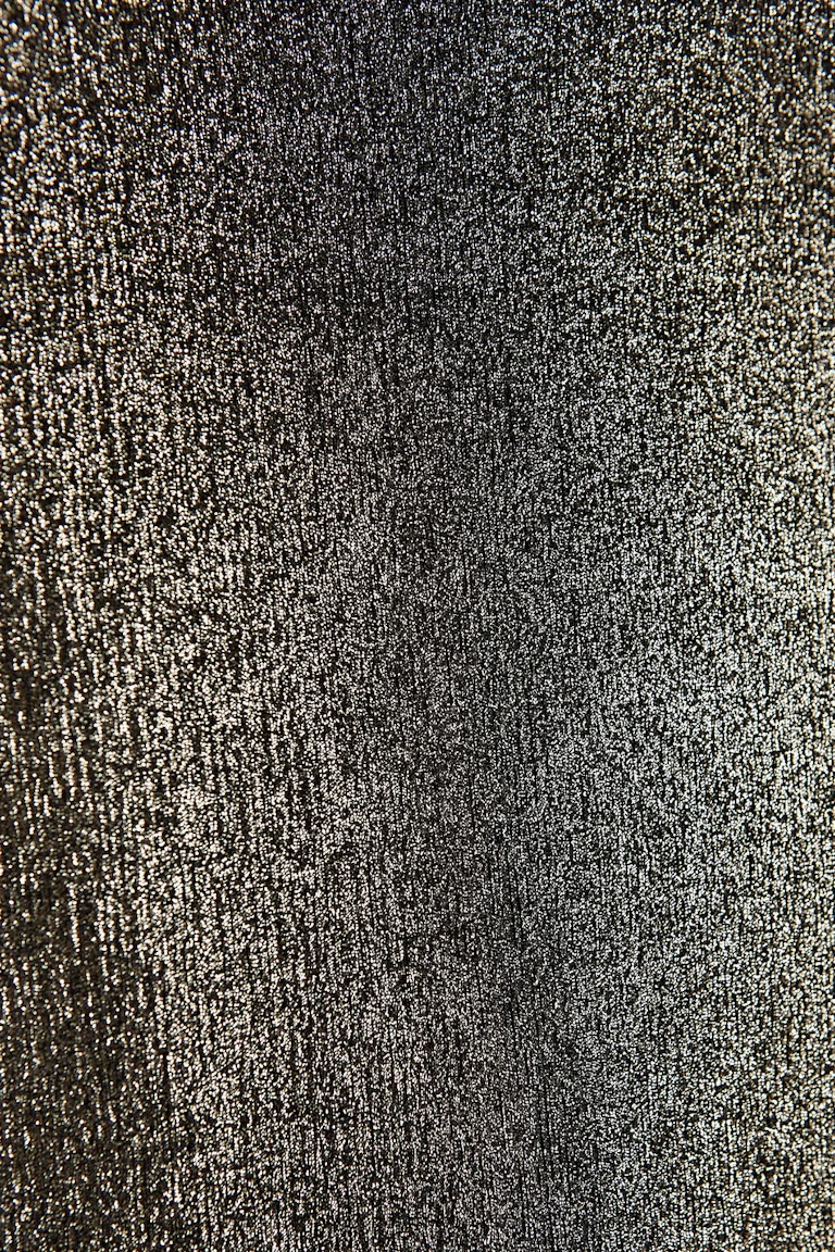 120579020