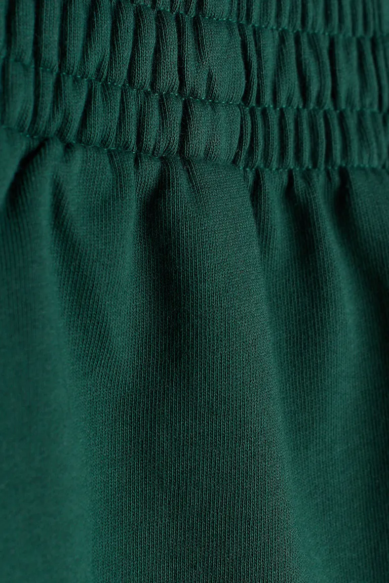 124116068