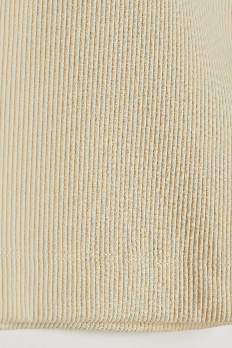 124171601