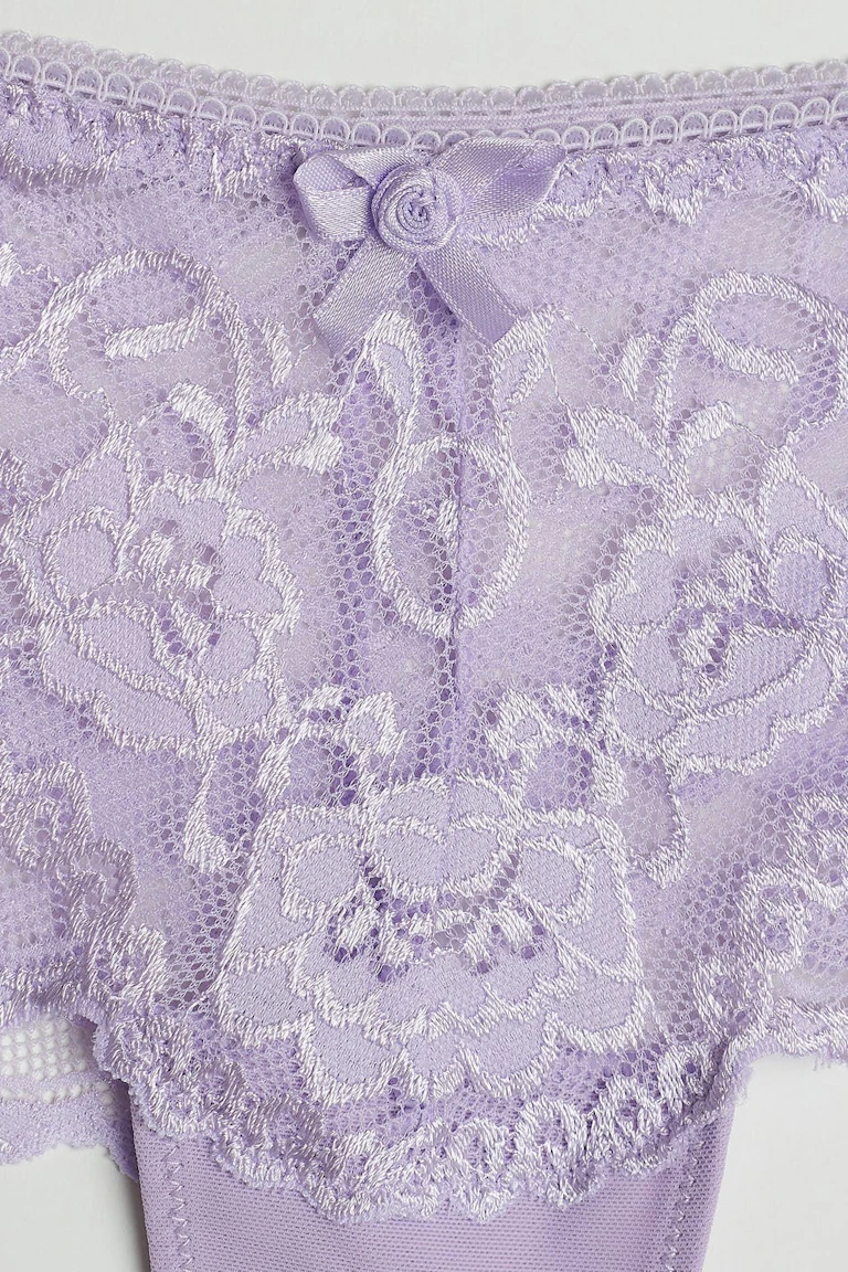 126004370