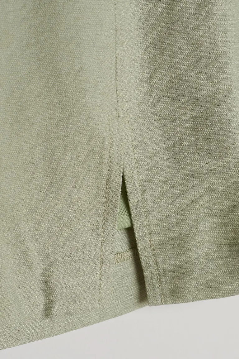 127976021