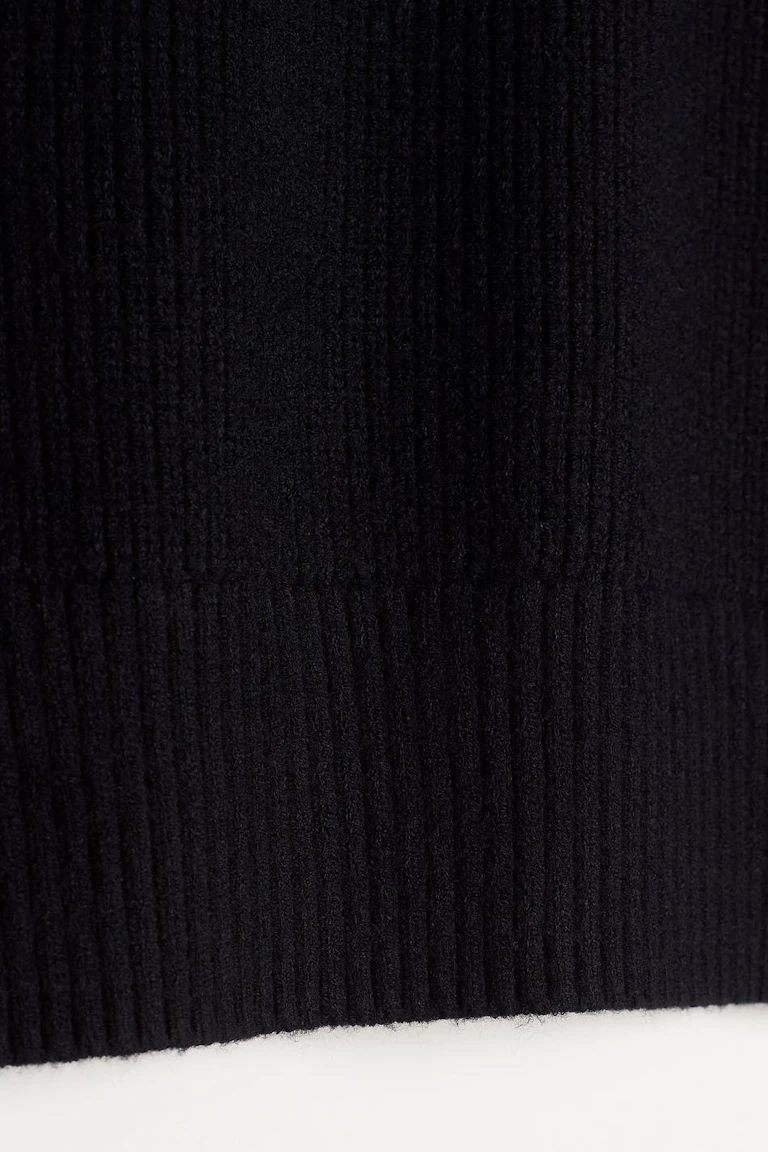 129239000