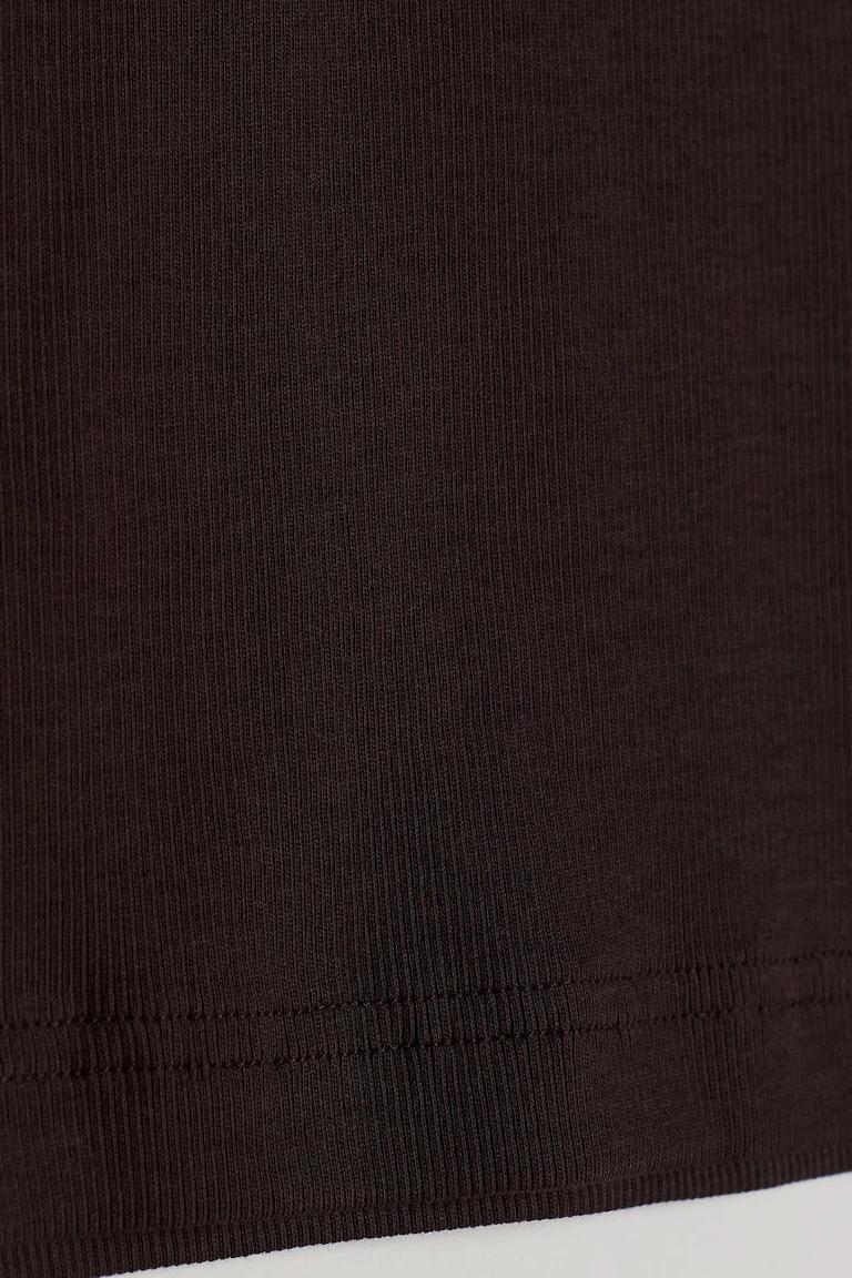 138947207