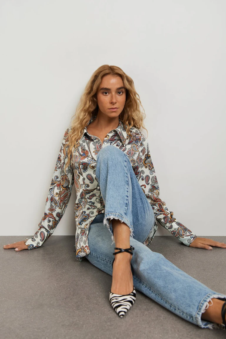 145601192