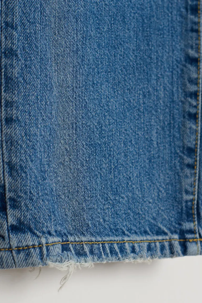 149935970