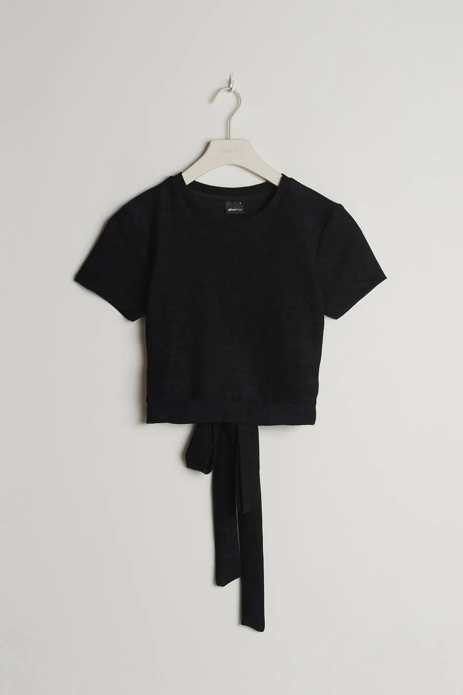 Sevgi top - Black - Women - Gina Tricot