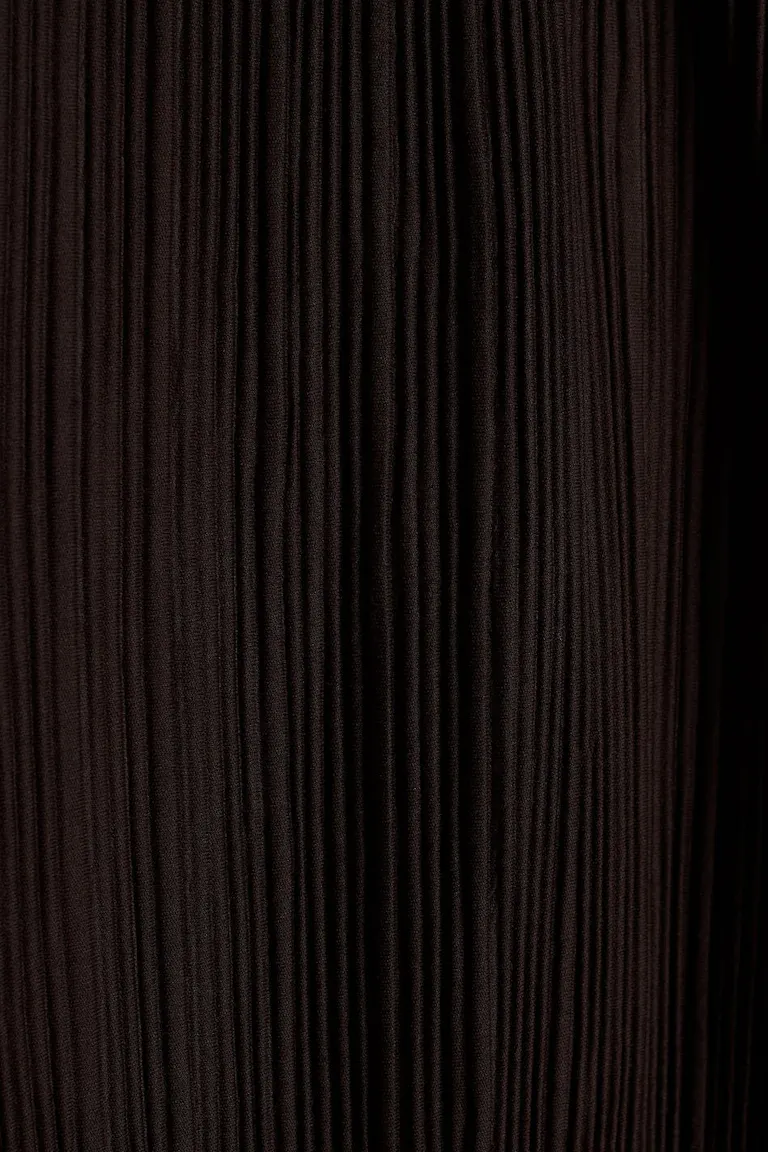 150547207
