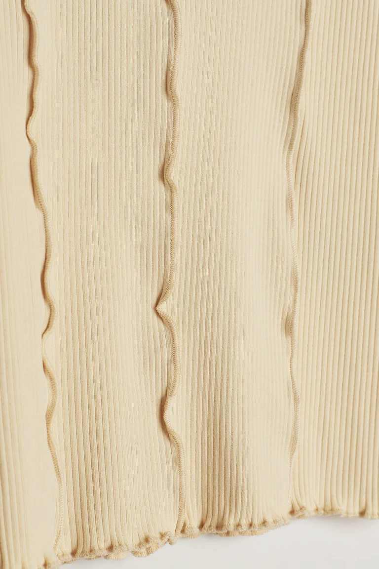 155807397