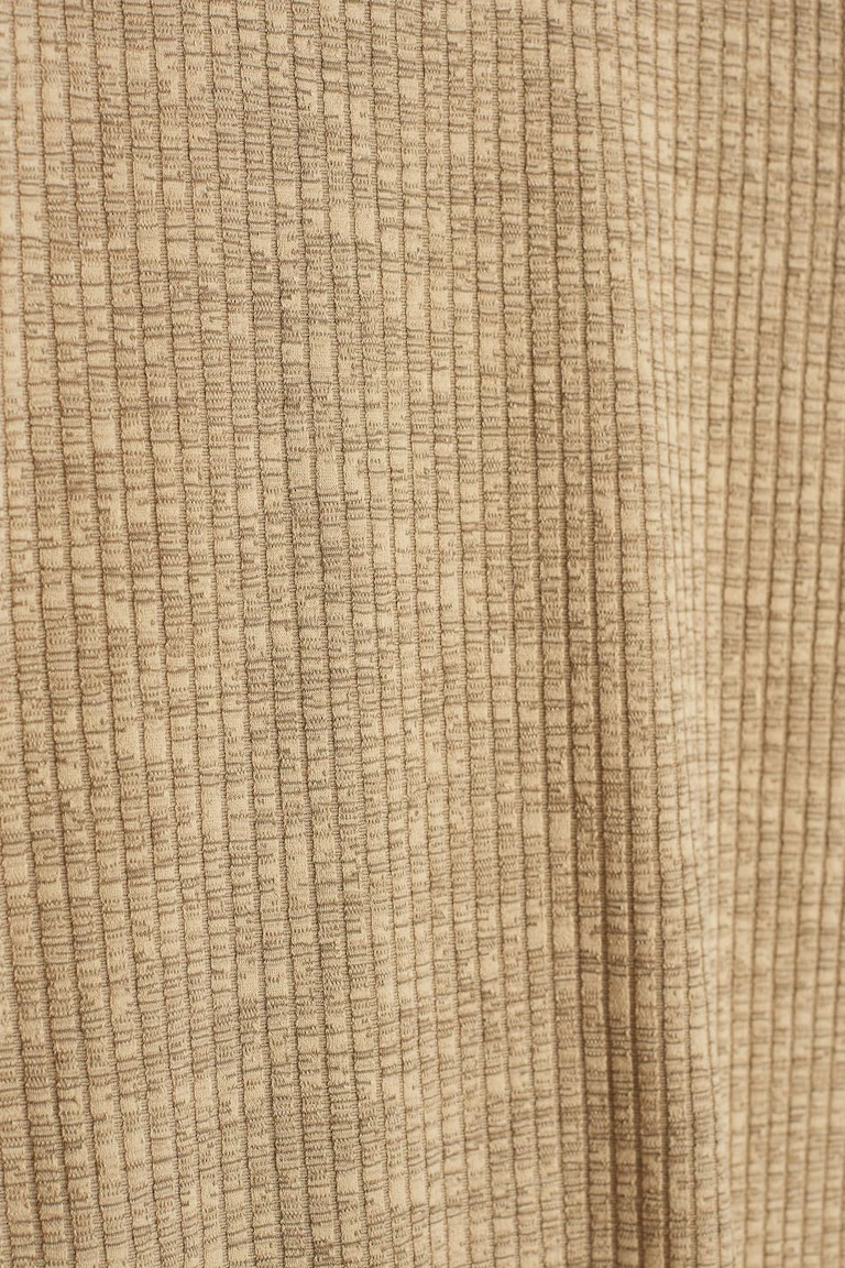 155891055