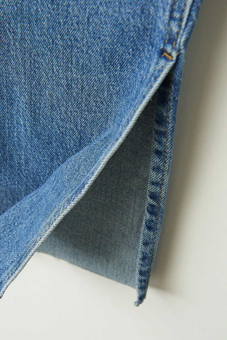 158515048