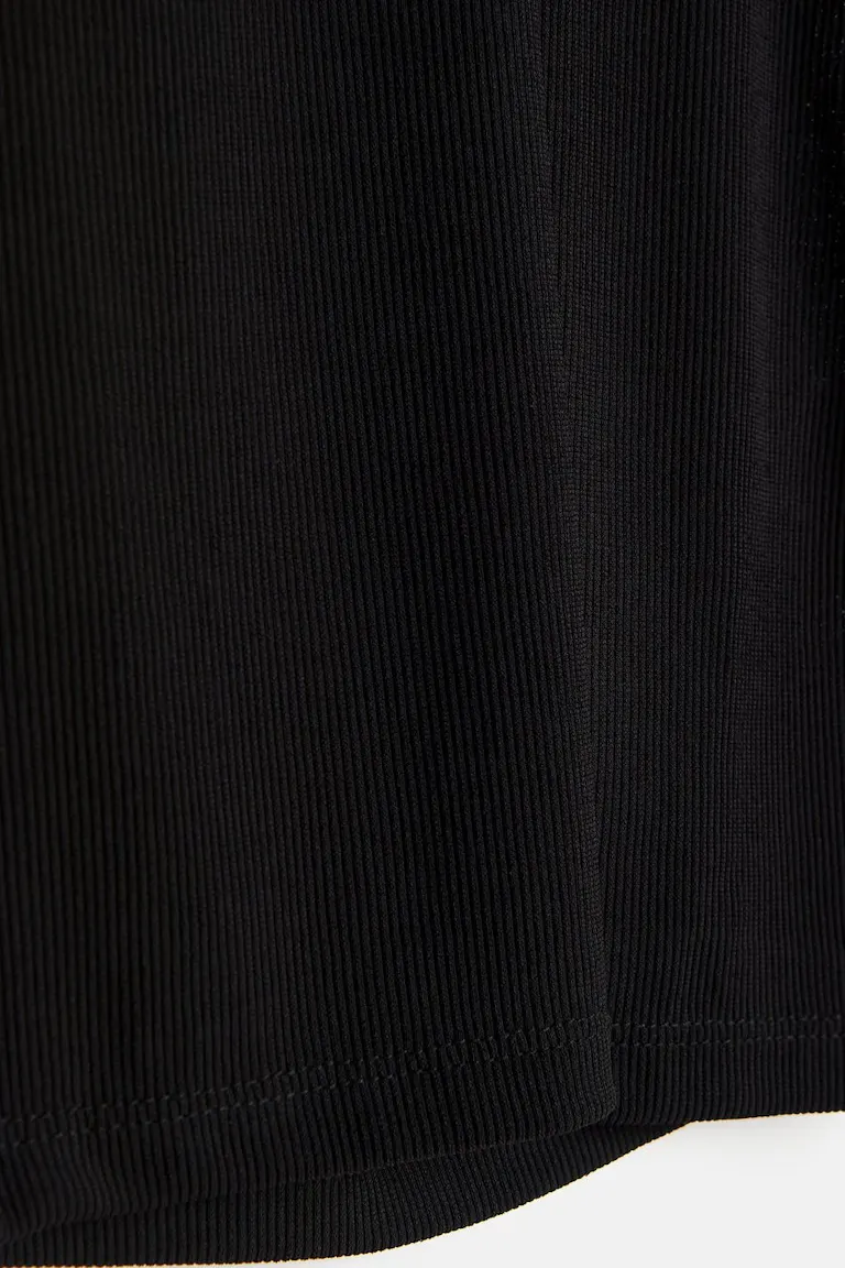 162359000