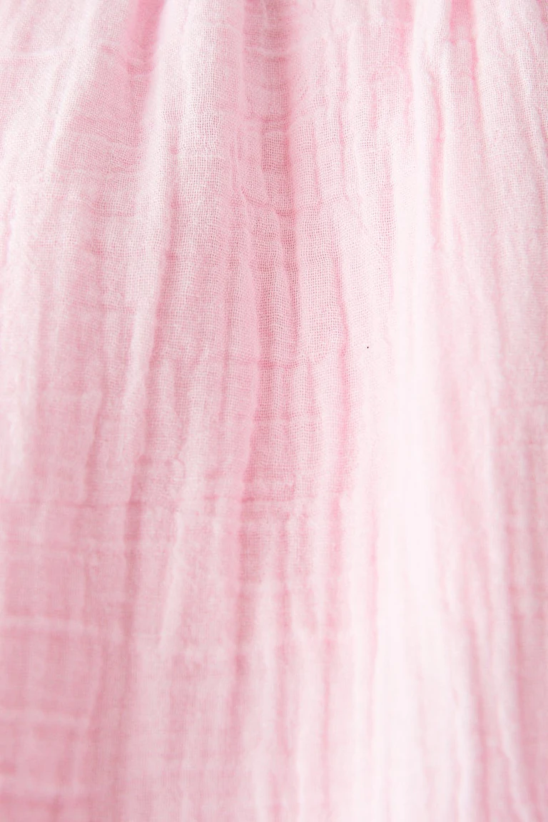 164043800