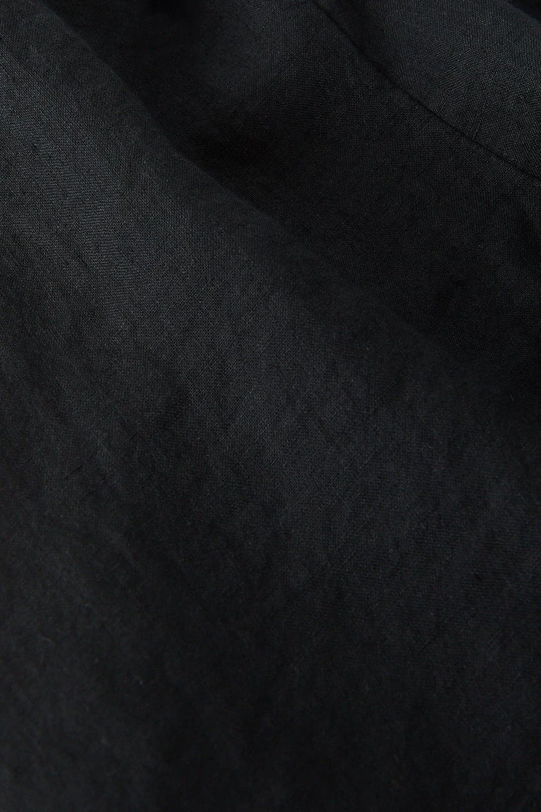 164059000