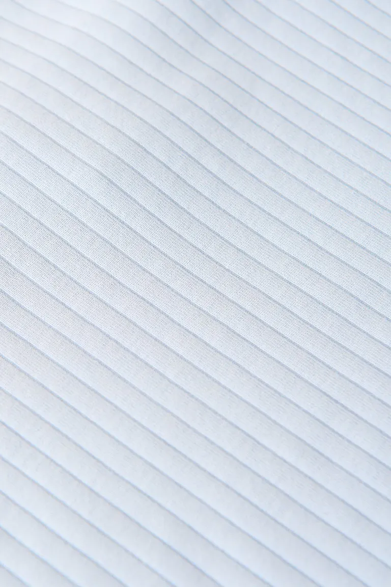 164438422