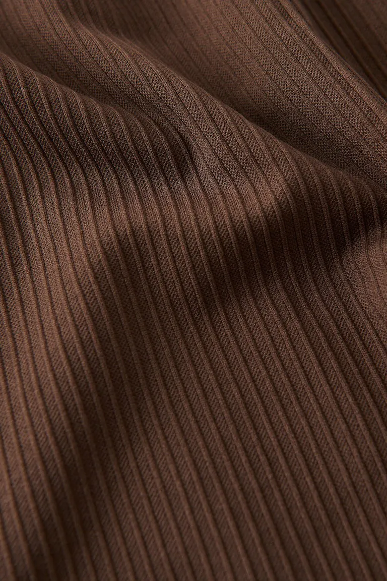 165347131