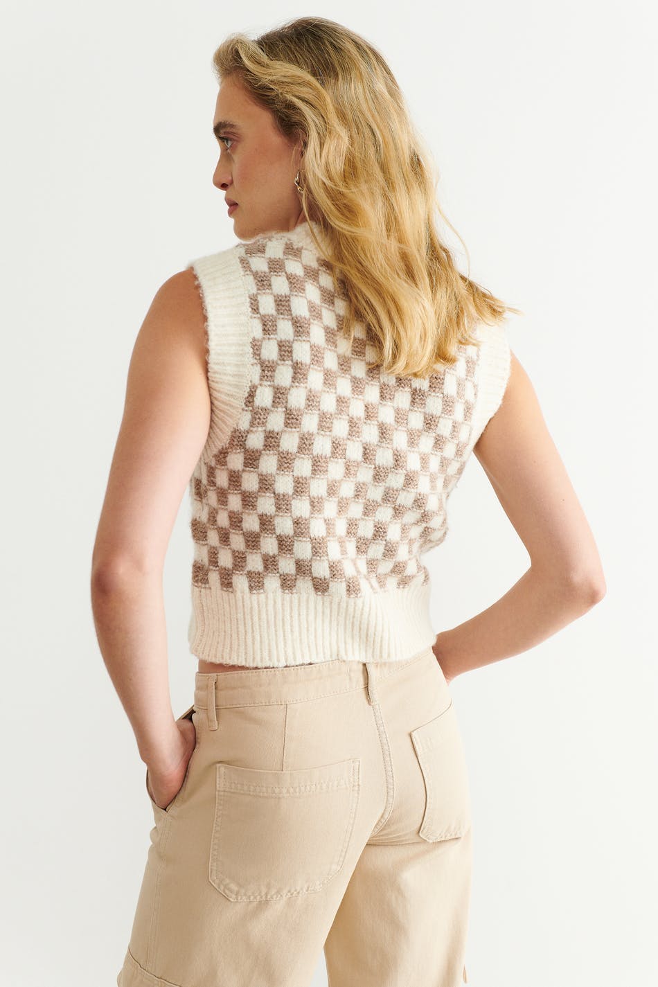 Kathia knitted vest
