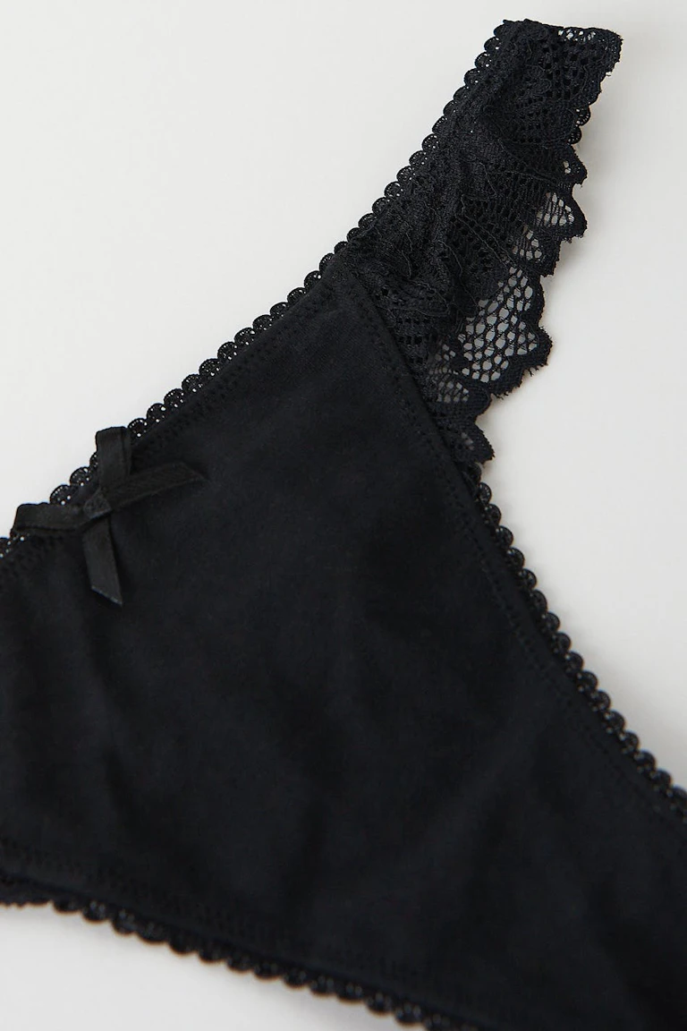 179759000