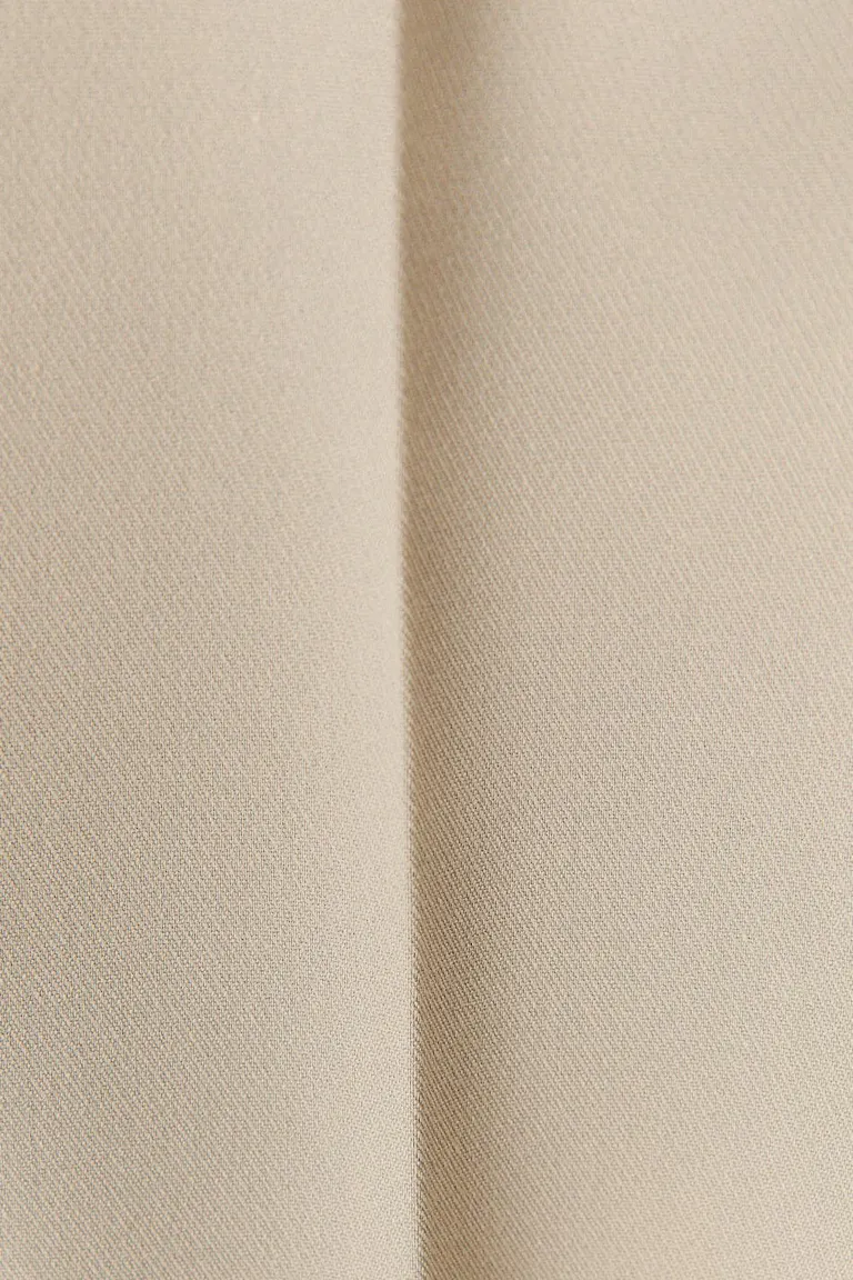196731761