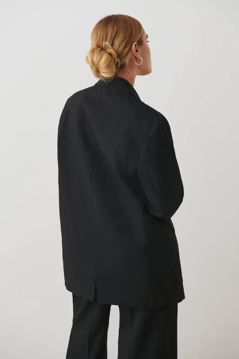 197039000