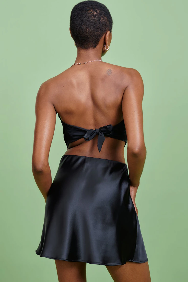 200469000