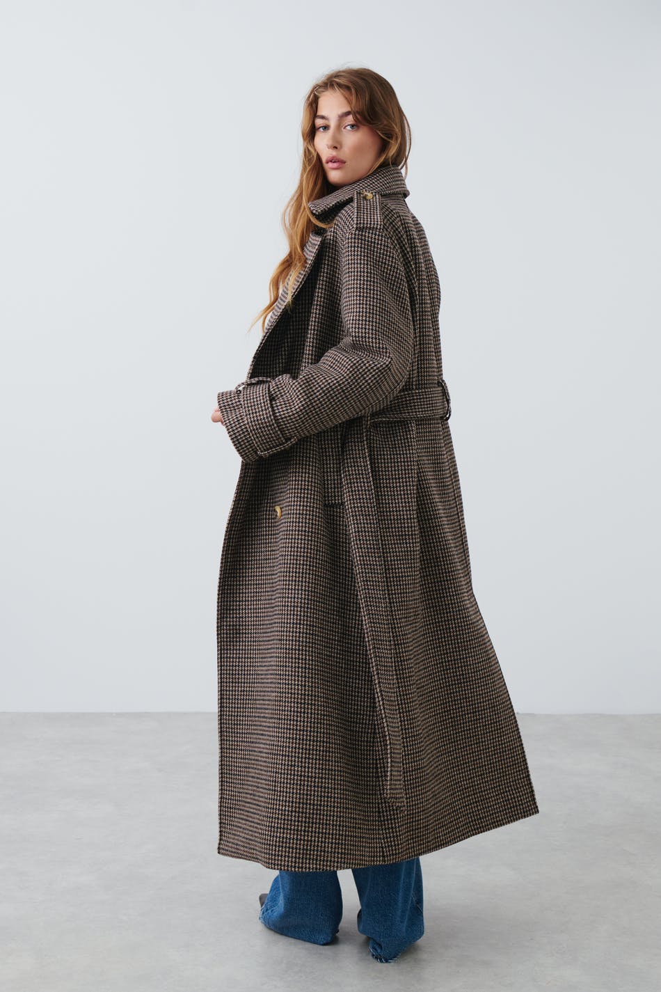 Wool blend trench coat - Bruin - Dame - Gina Tricot