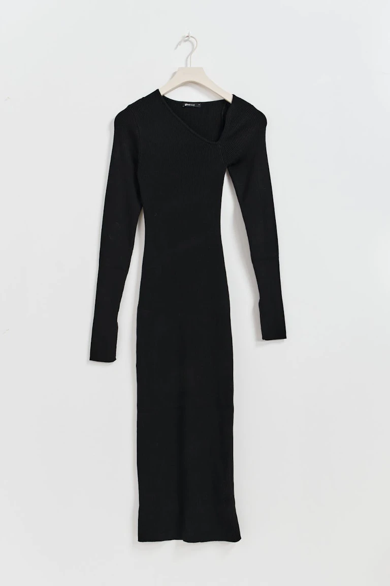 215159000
