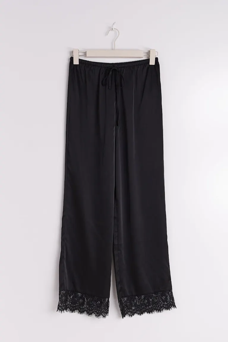 219739000