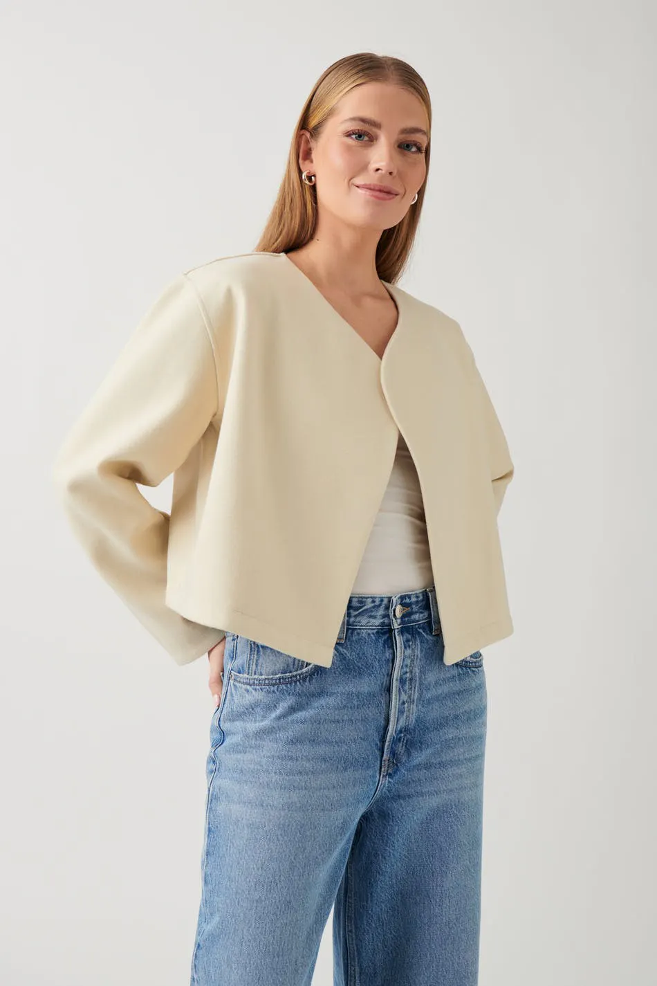 Short jacket - Beige - Women - Gina Tricot