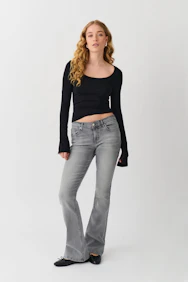 Low Waist Bootcut Jeans