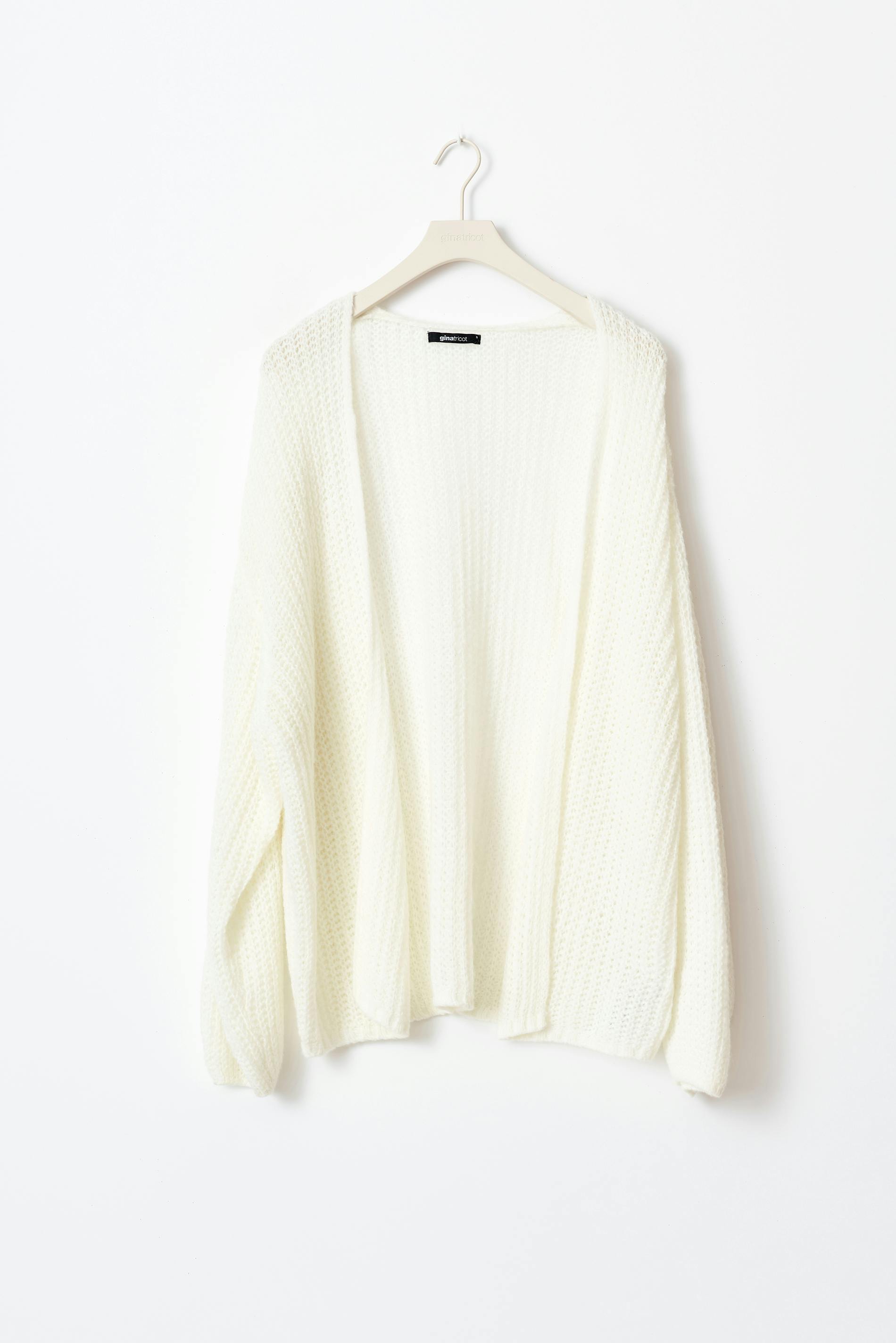 Knitted chunky cardigan