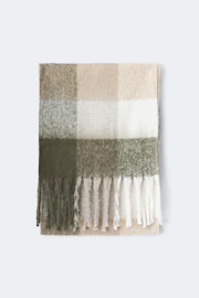 Soft chunky scarf