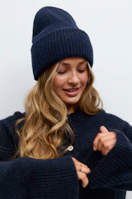 Y Rib Beanie