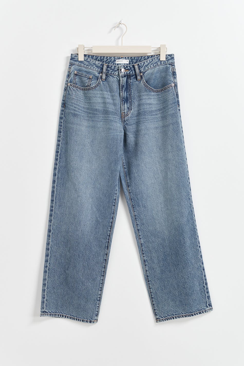 Läs mer om Baggy tall jeans