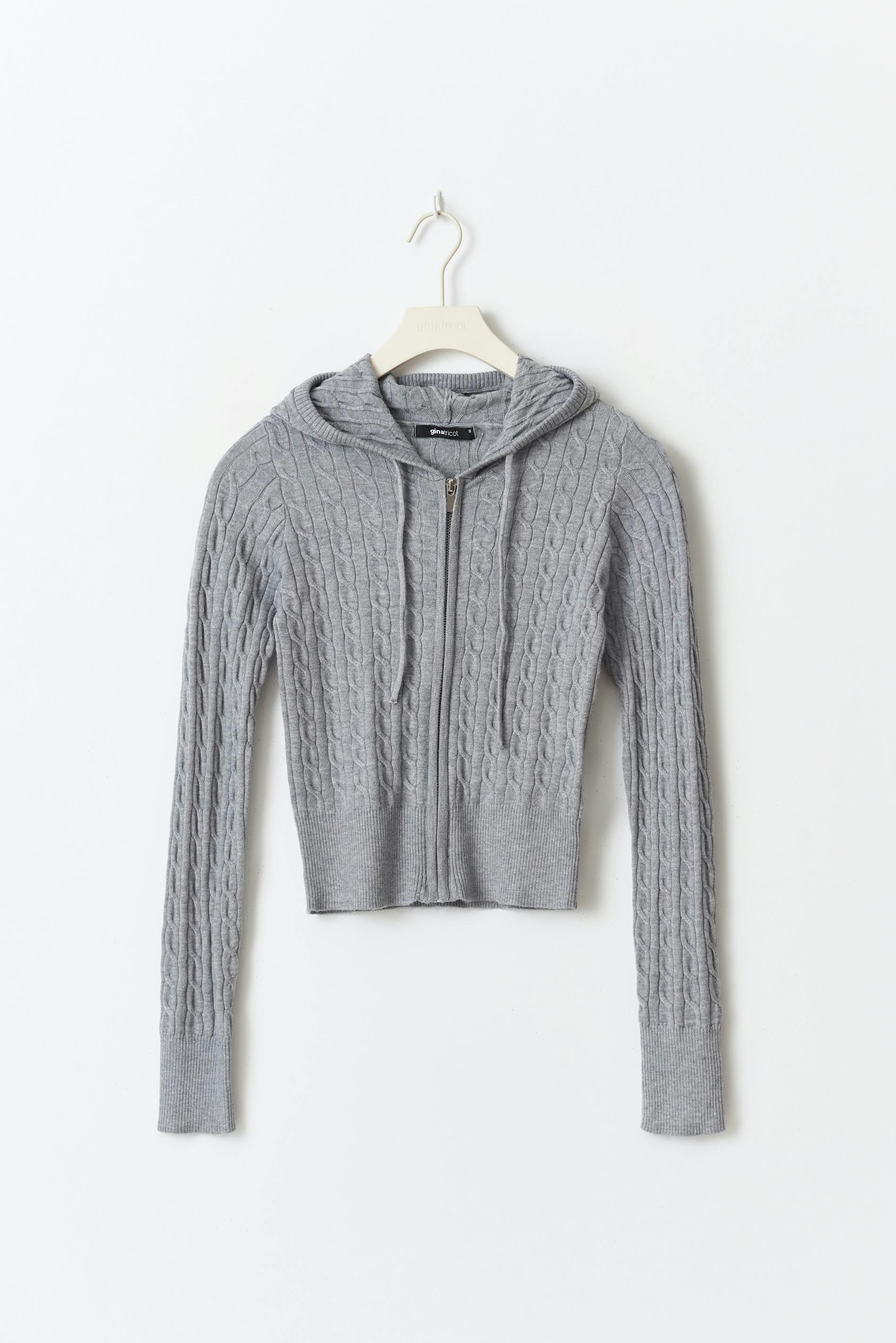 Cable knitted jacket