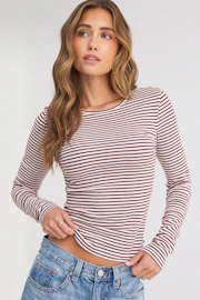 Tight fit long sleeve top