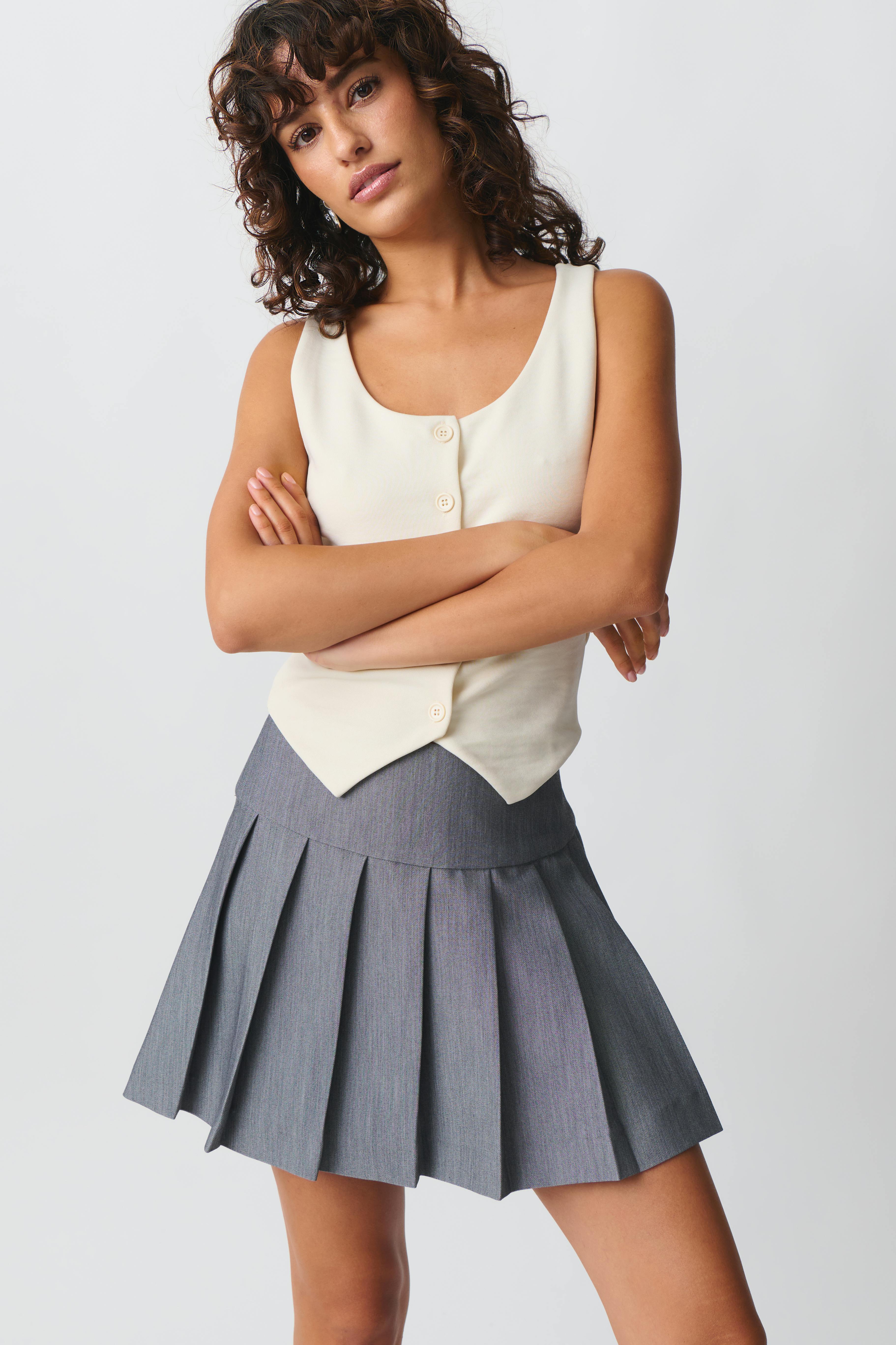 Grey pleated a line skirt hotsell