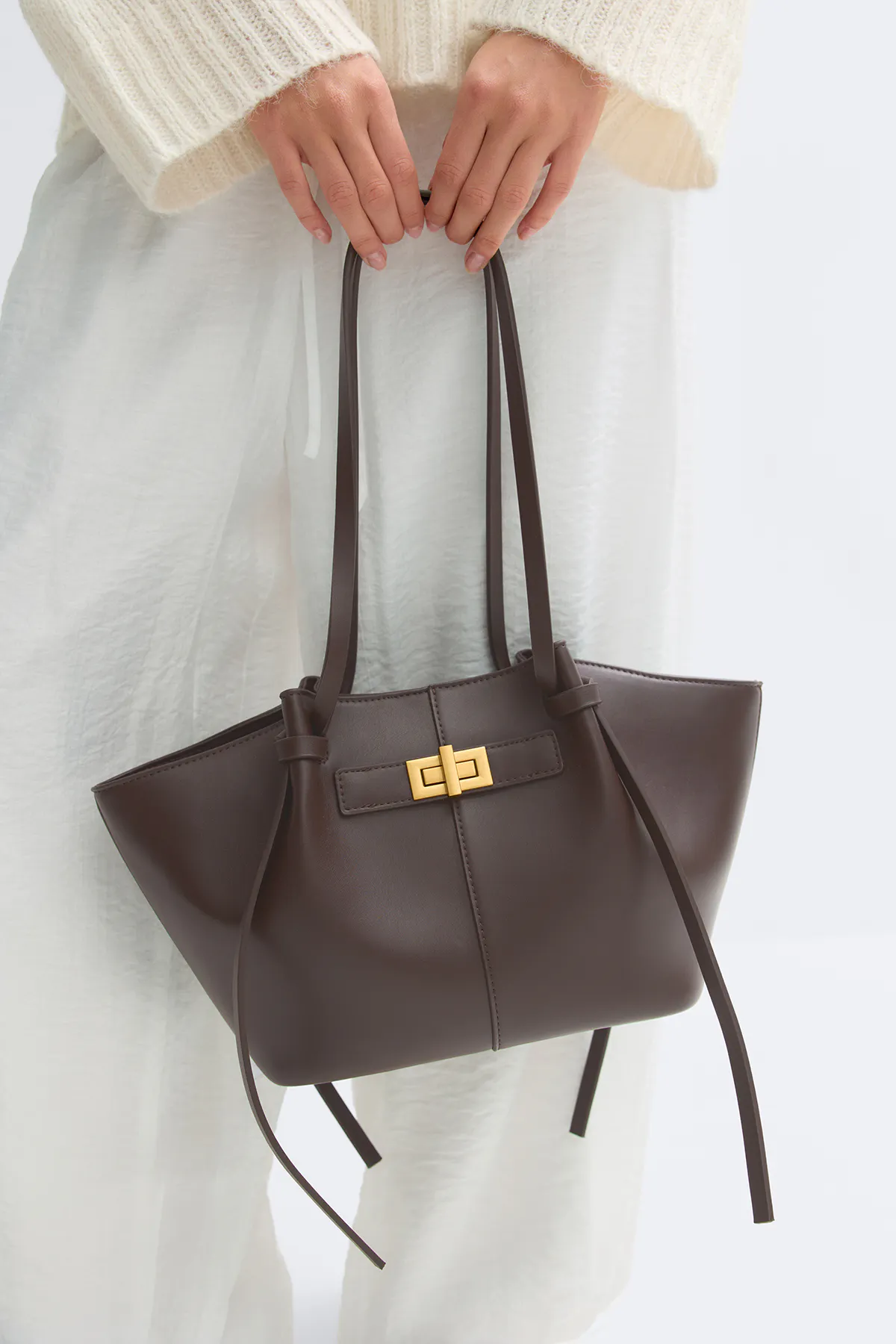 Gina Tricot - Midi long strap bag - Schoudertassen - Bruin - ONESIZE - Dames